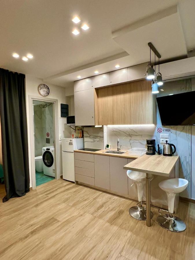 Smart Modern Apartment アテネ エクステリア 写真